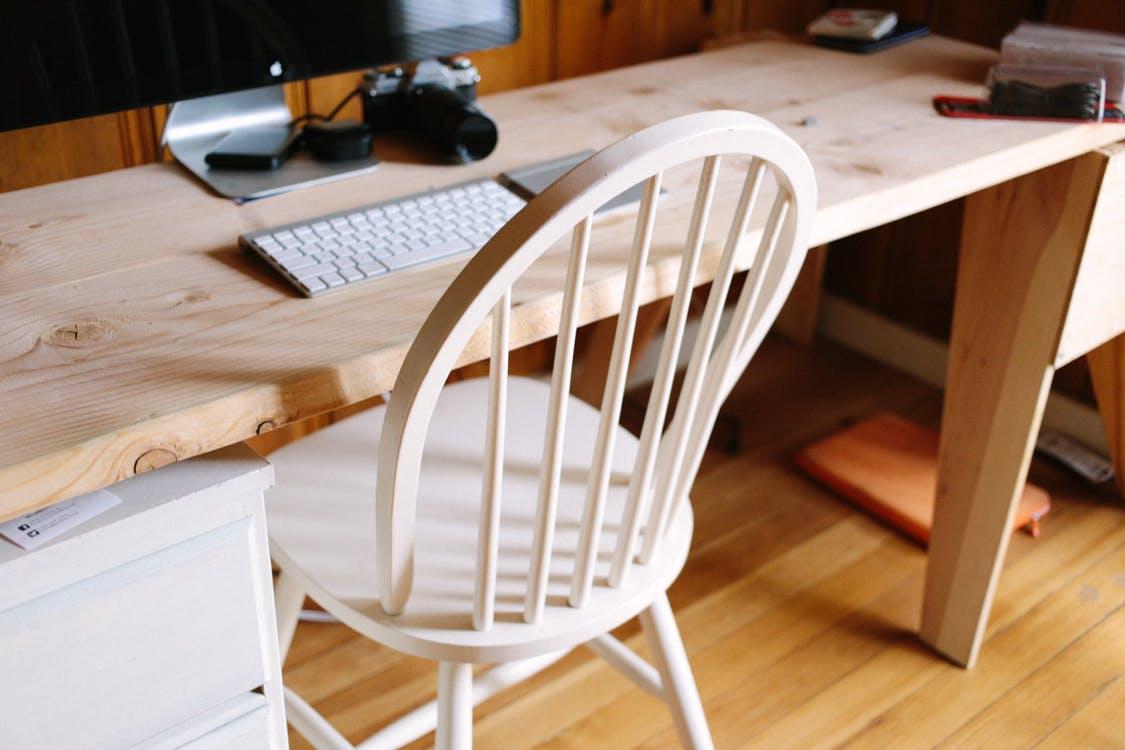 3 tipuri de scaun din oferta noastra ce sunt utile atat acasa cat si la birou